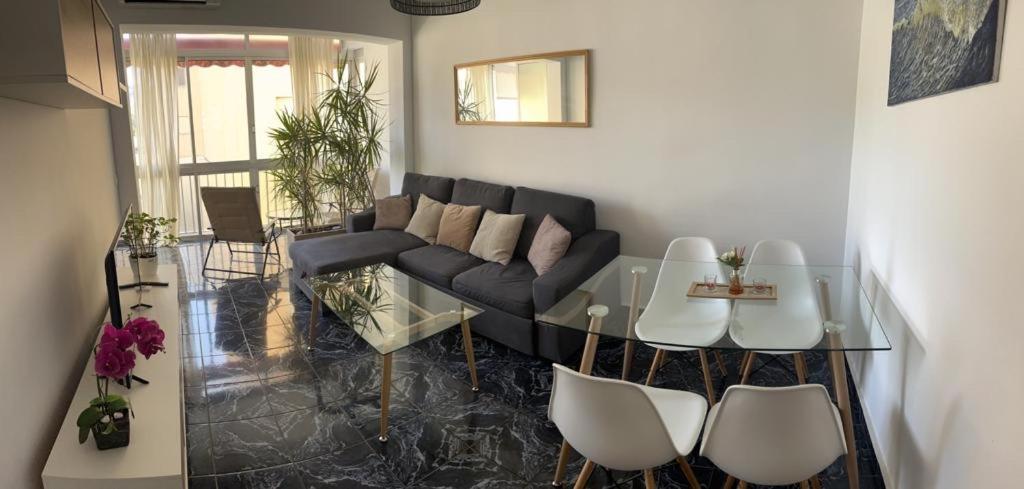 Apartamento A 10 Metros De La Playa Lejlighed La Herradura  Eksteriør billede