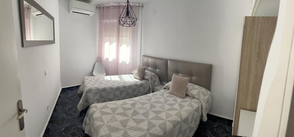 Apartamento A 10 Metros De La Playa Lejlighed La Herradura  Eksteriør billede